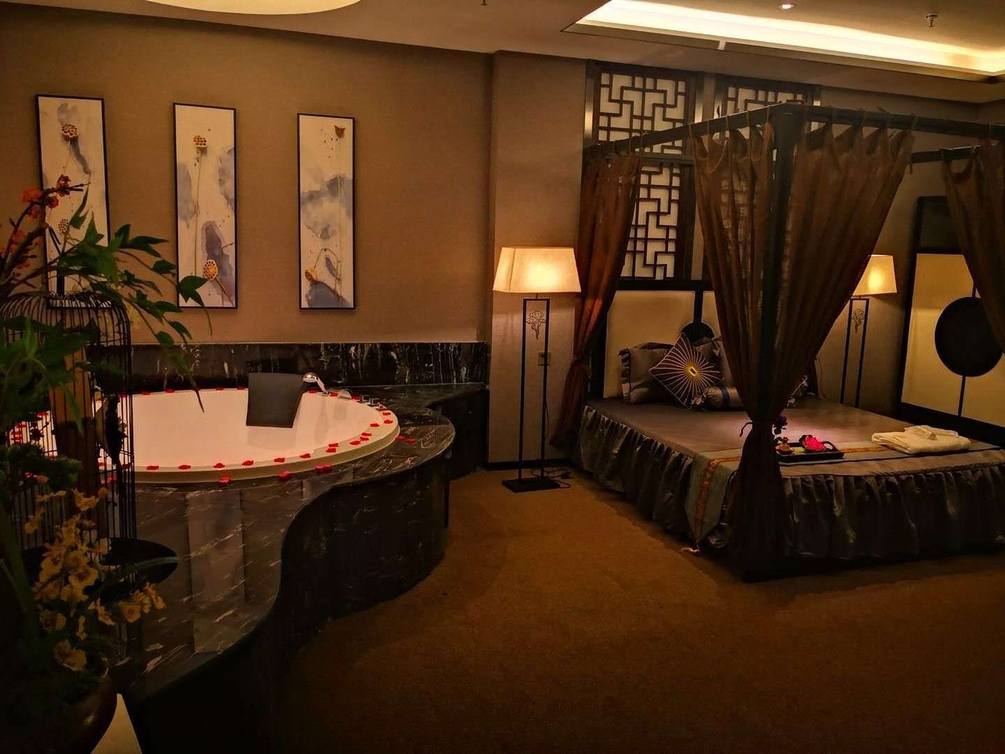 浦东新区按摩保健中心电话地址是多少号